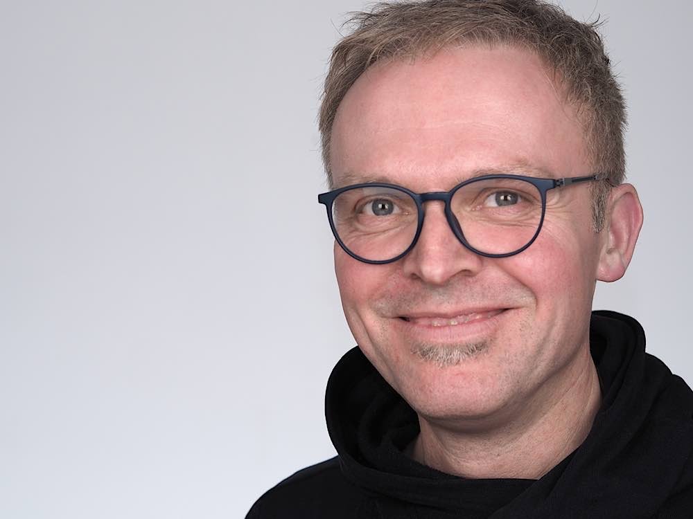 Sprachwissenschaftler und Landauer Germanistikprofessor Dr. Jan Georg Schneider ist neuer Vorsitzender der Deutschen Gesellschaft für Semiotik (DGS). (Foto: privat)