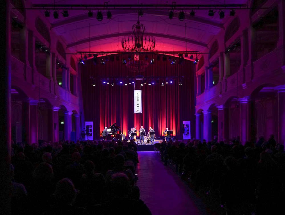 Jazzbühne meets NATO-Jazz (Foto: Reinhard Schnell)