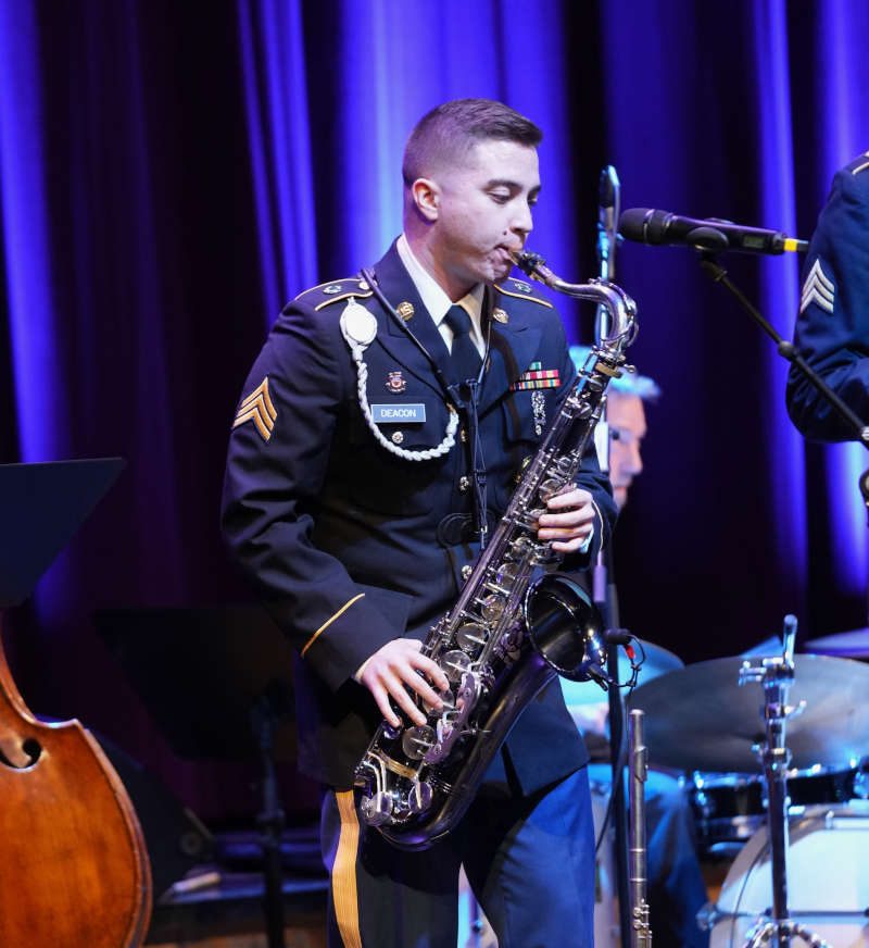 Jazzbühne meets NATO-Jazz (Foto: Reinhard Schnell)