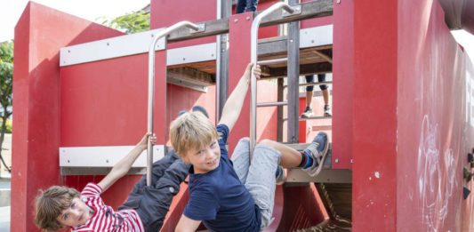 Hier werden Familien fündig: Unter www.heidelberg.de/ferienangebote bietet das neue Heidelberger Ferienportal viele zusätzliche Funktionen bei der Suche nach abwechslungsreichen Ferienangeboten für Kinder und Jugendliche in allen Schulferien. (Foto: Felix Baecker)