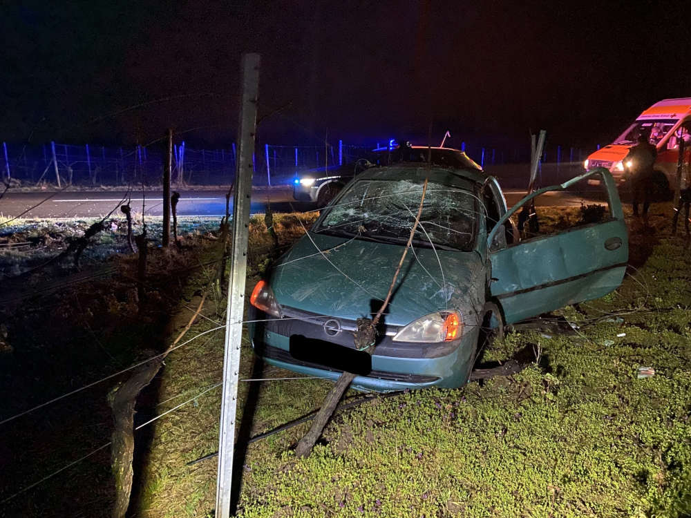 Verunfalltes Fahrzeug (Foto: Polizei RLP)