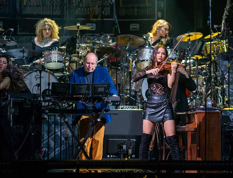 Hans Zimmer mit seiner gigantische Live Show in Mannheim (Foto: Helmut Dell)