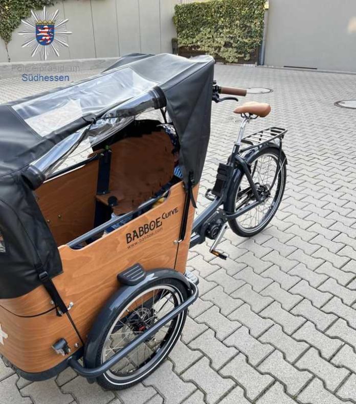 Gestohlenes E-Lastenrad BABBOE gesucht.