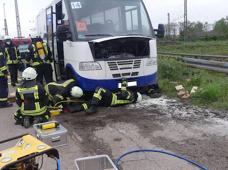 Einsatz am Güterbahnhof (Foto: Feuerwehr Neustadt)