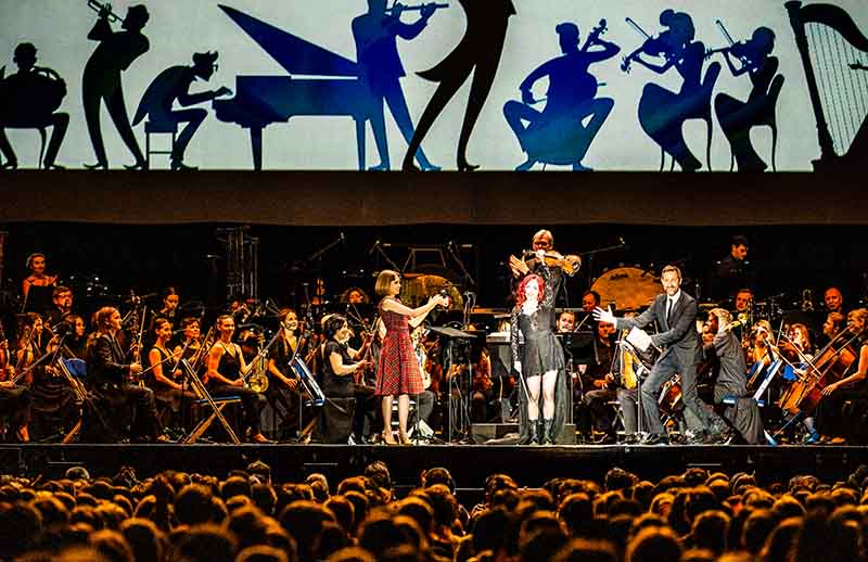 DISNEY IN CONCERT (Foto: Helmut Dell)