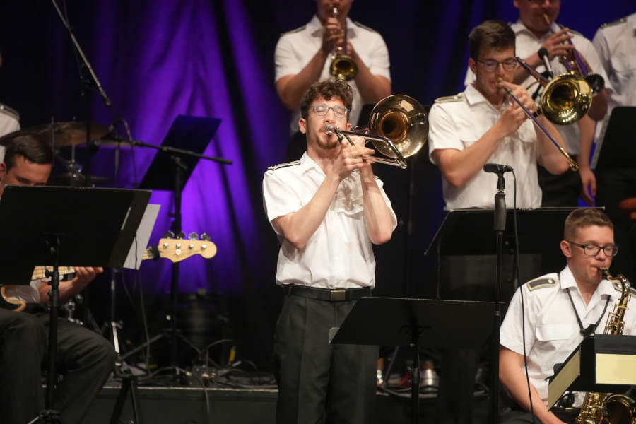 Big Band Ausbildungsmusikkorps Bundeswehr Kaiserslautern 2022 (Foto: Reinhard Schnell)