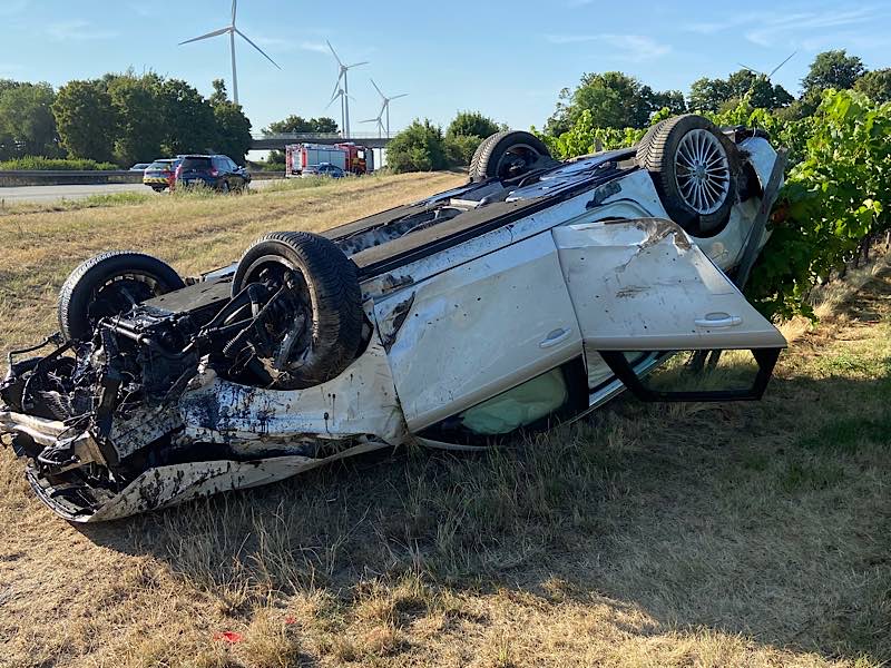 Es entstand hoher Sachschaden (Foto: Polizei RLP)