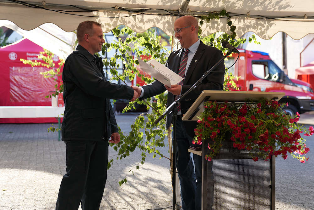 Festakt Feuerwehr Iggelbach (Foto: Holger Knecht)