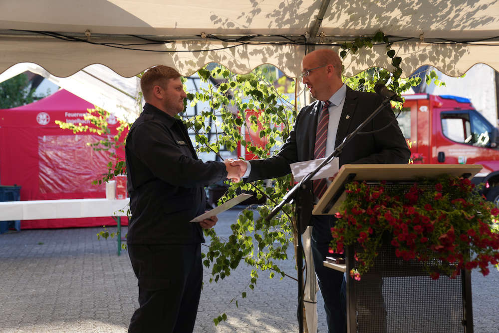 Festakt Feuerwehr Iggelbach (Foto: Holger Knecht)