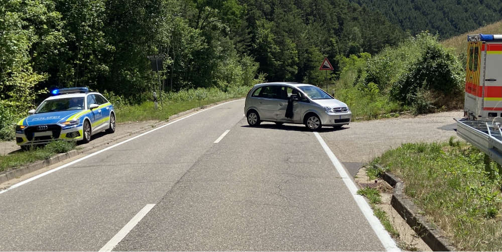 Die Unfallstelle auf der K 16 (Foto: Polizei RLP)