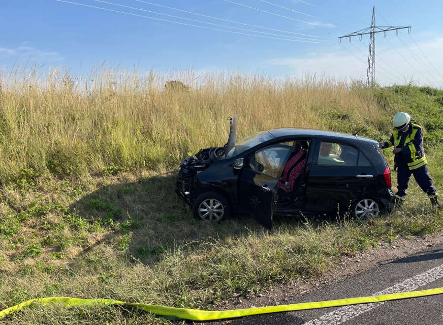 Der am Unfall beteiligte KIA Picanto (Foto: Feuerwehr Neustadt)