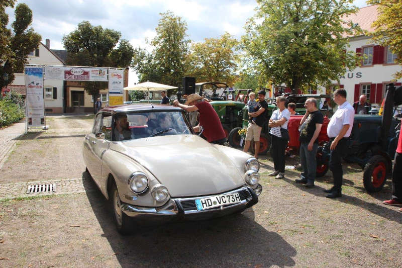 Oldtimerwandern (Foto: Palatina-Classics)