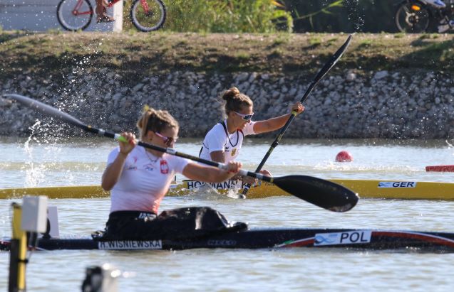 Katinka Hofmann überzeugt im Einerkajak mit einem unglaublichen Endspurt - keine WM-Finalteilnehmerin fuhr die zweiten 250 Meter so schnell wie sie