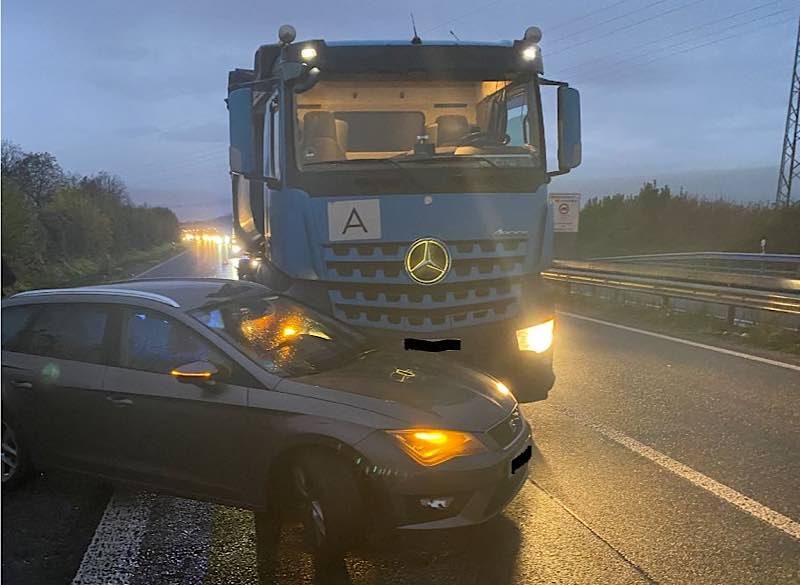 Verkehrsunfall (Foto: Polizei RLP)