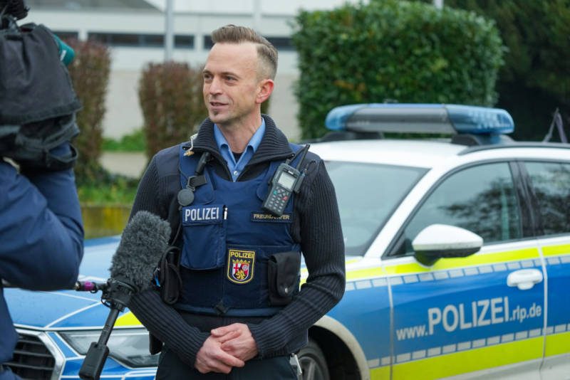 Polizei Übung Ludwigshafen (Foto: Holger Knecht)