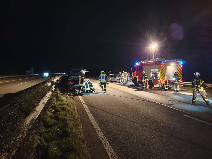 Auffahrunfall A 65 (Foto: Feuerwehr Neustadt)