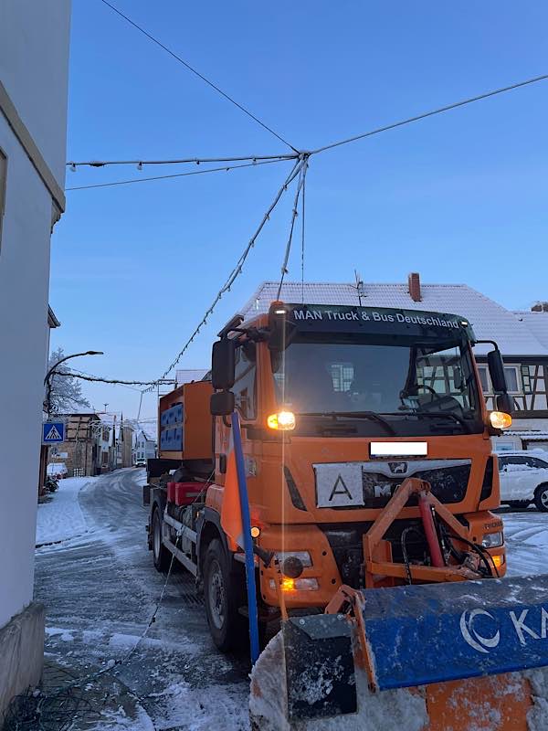 Sicherungsmaßnahmen (Foto: Feuerwehr Neustadt)