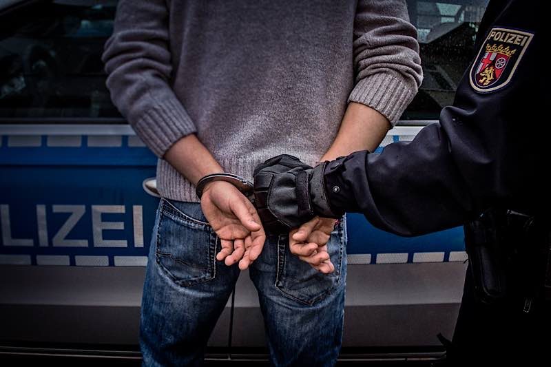 Symbolbild Festnahme (Foto: Polizei RLP)