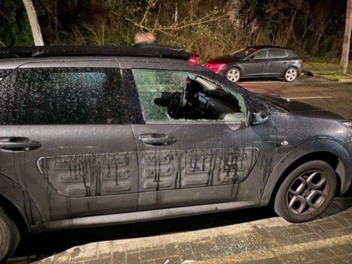 Einbruch-in-PKW