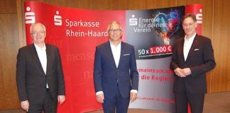 v.l.: Vorstandsmitglied Thomas Distler, Vorstandsvorsitzender Andreas Ott, Vorstandsmitglied Georg Lixenfeld (Foto: Sparkasse Rhein-Haardt)