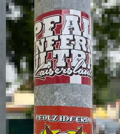 Aufkleber (Foto: Redaktion Metropolnews)