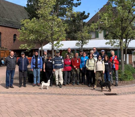 Gruppenfoto Esthal (Foto: H. Zinsmeister)