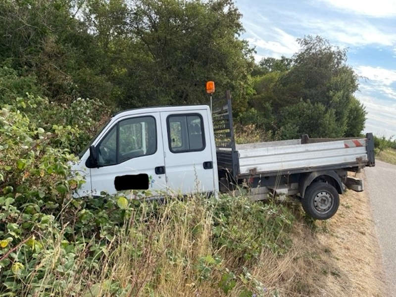 Verlassener Transporter (Foto: Polizei RLP)