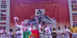 Lila Sax dos Santos Gomes (links) gewinnt Gold in der höchsten Kategorie der Frauen bei der Europa-Meisterschaft in Abadá-Capoeira (Foto: Alfred Xhelilaj)